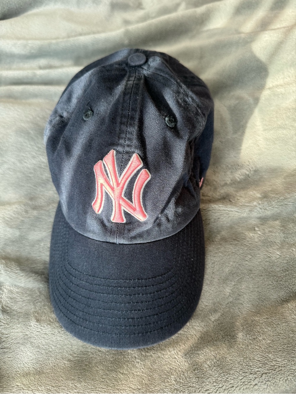 '47 Navy Cap with Pink NY Embroidered Logo